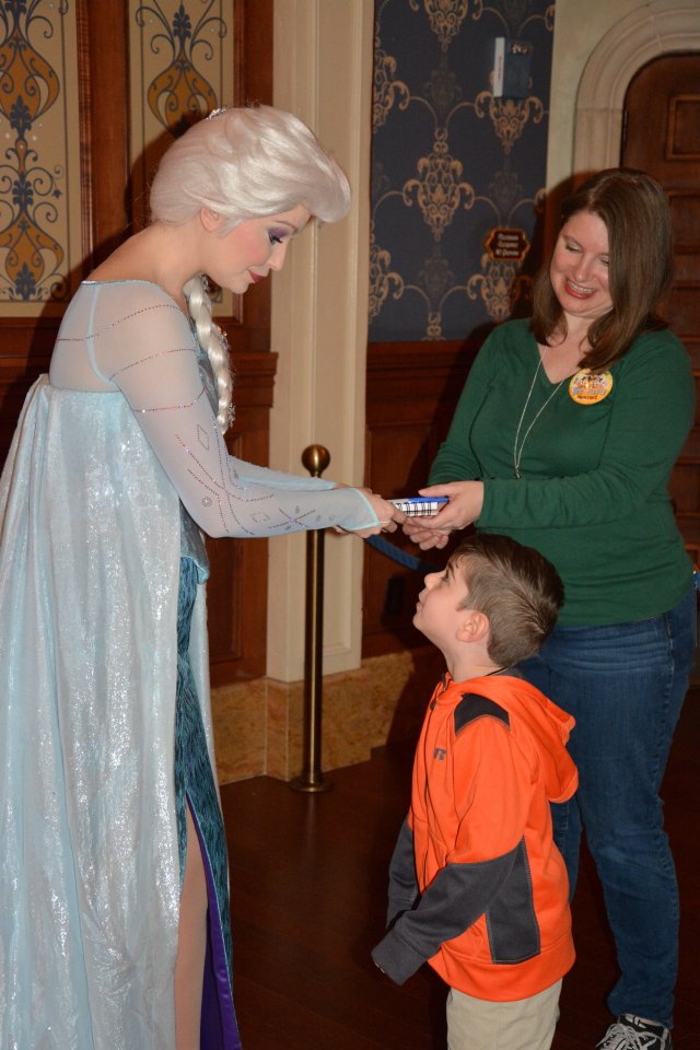 MK_PFTHBLUEC1CHAR_7542406874