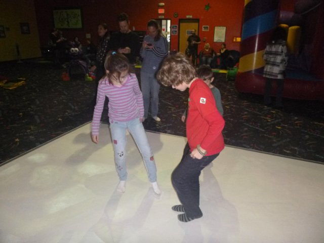 20161203153322-VQ2EXQSWTPYJJ6BM-P1130216