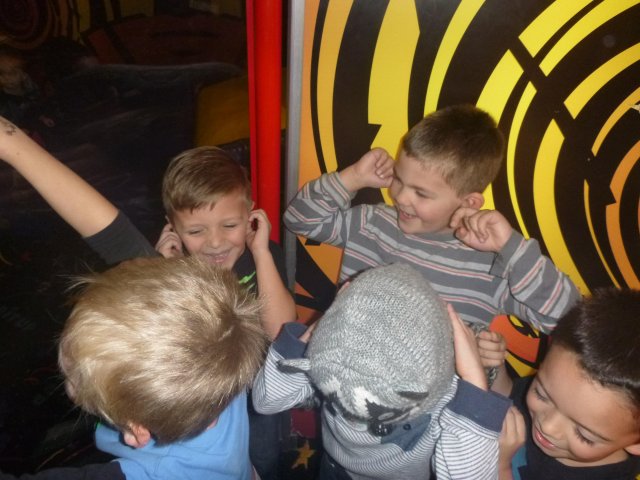 20161203153323-VQ2EXQSWTPYJJ6BM-P1130220