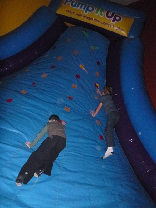 20161203153325-VQ2EXQSWTPYJJ6BM-P1130226