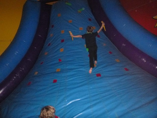 20161203153330-VQ2EXQSWTPYJJ6BM-P1130248